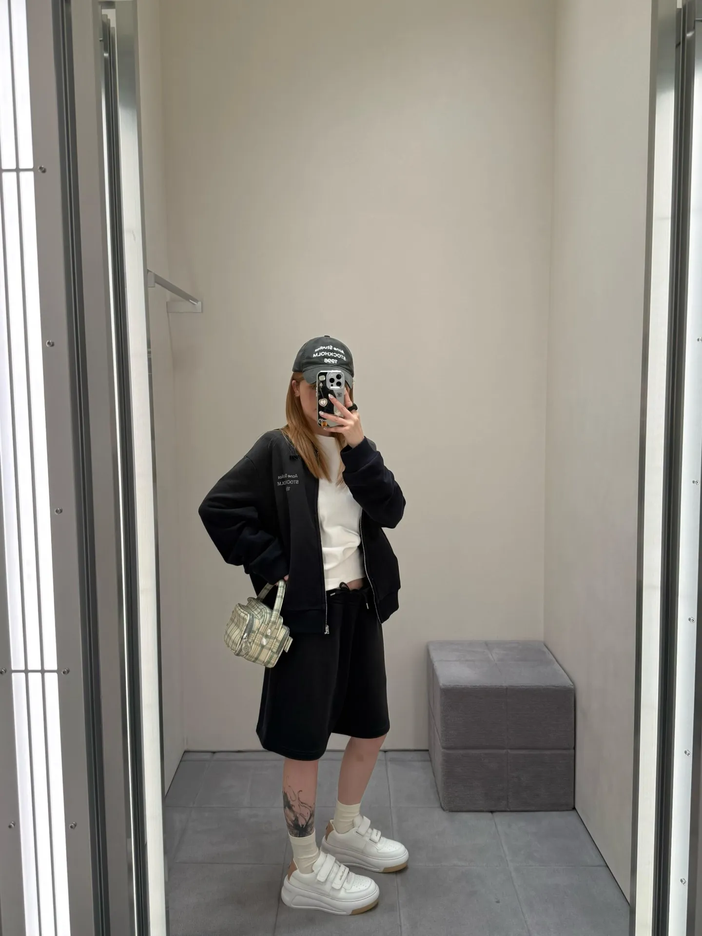 Upper body picture